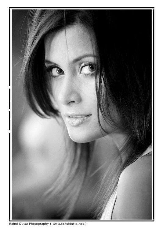 The model who assaulted cops in Mumbai. (Photo: <a href="https://www.facebook.com/photo.php?fbid=104049989760954&set=pb.100004678594535.-2207520000.1447804908.&type=3&theater">Facebook</a>)