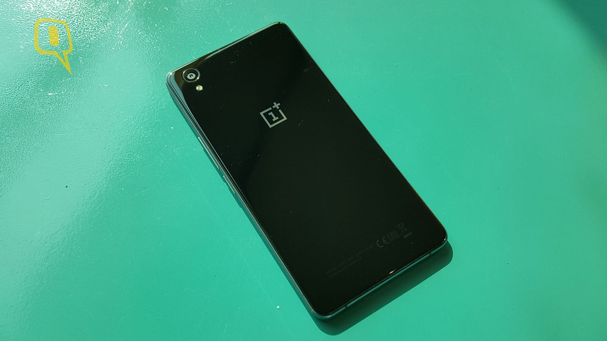 OnePlus X has all the stealth and swag that you want from your smartphone. 