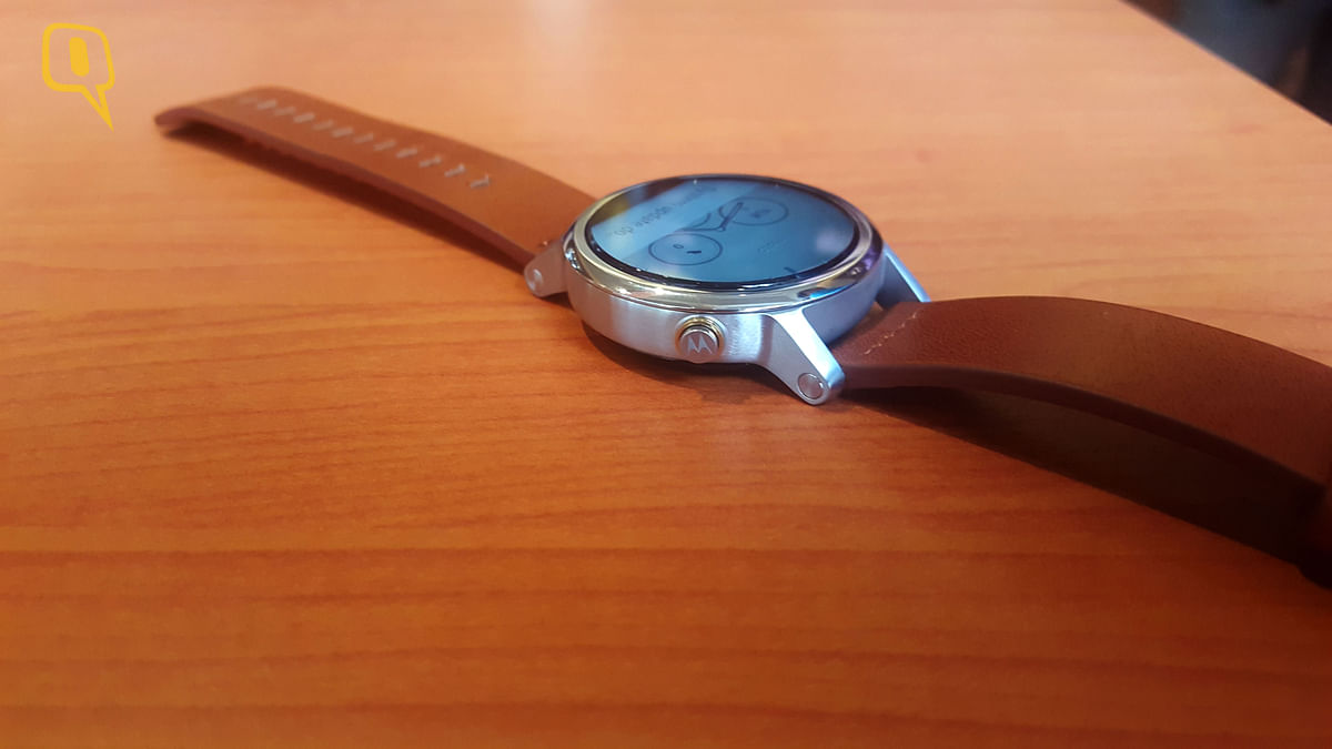 Motorola has made a good looking, stylish smartwatch but the price is still not worth its weight for a wearable.