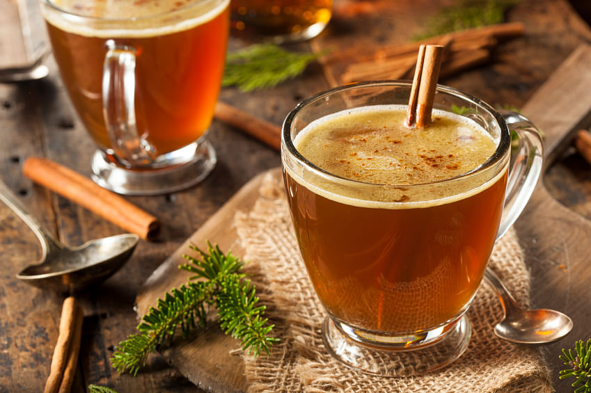 Are you ready for the lowdown on Christmas drinks you can make at home?