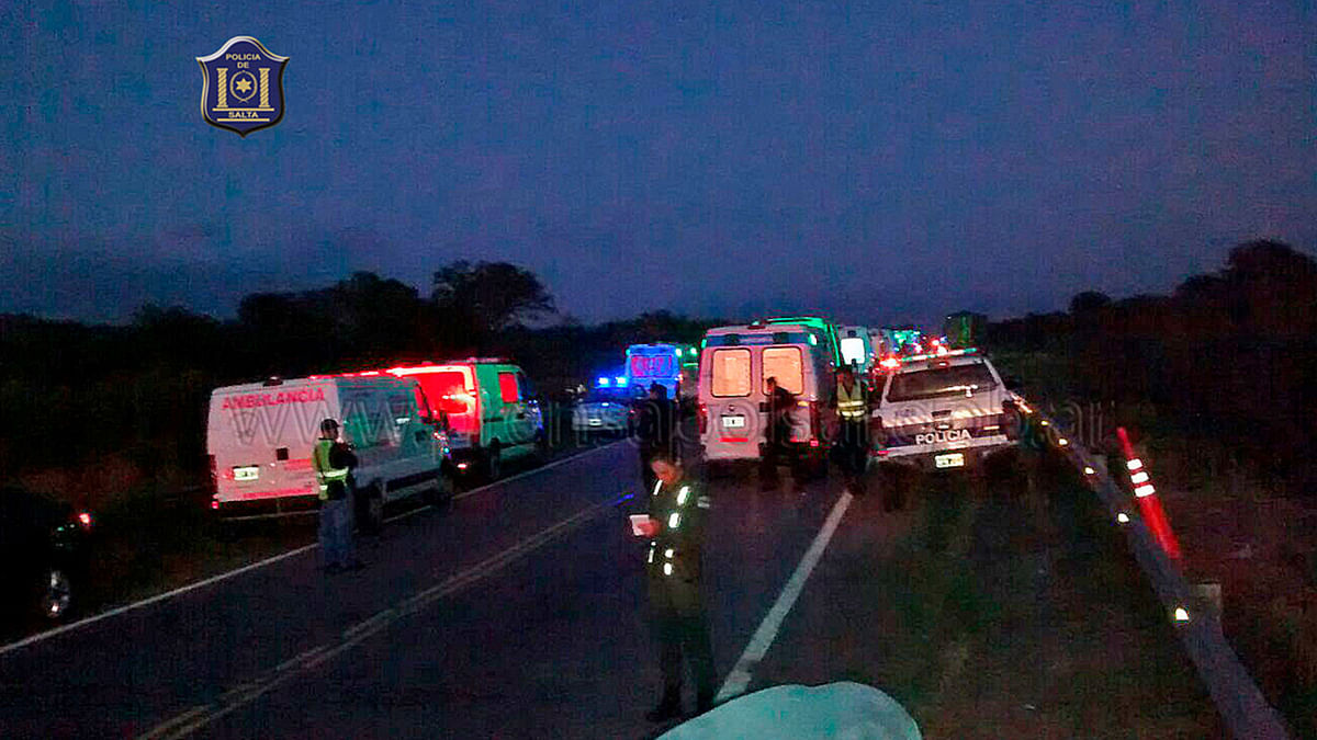 At least 40 Argentine police personnel were killed in a bus crash in South America.