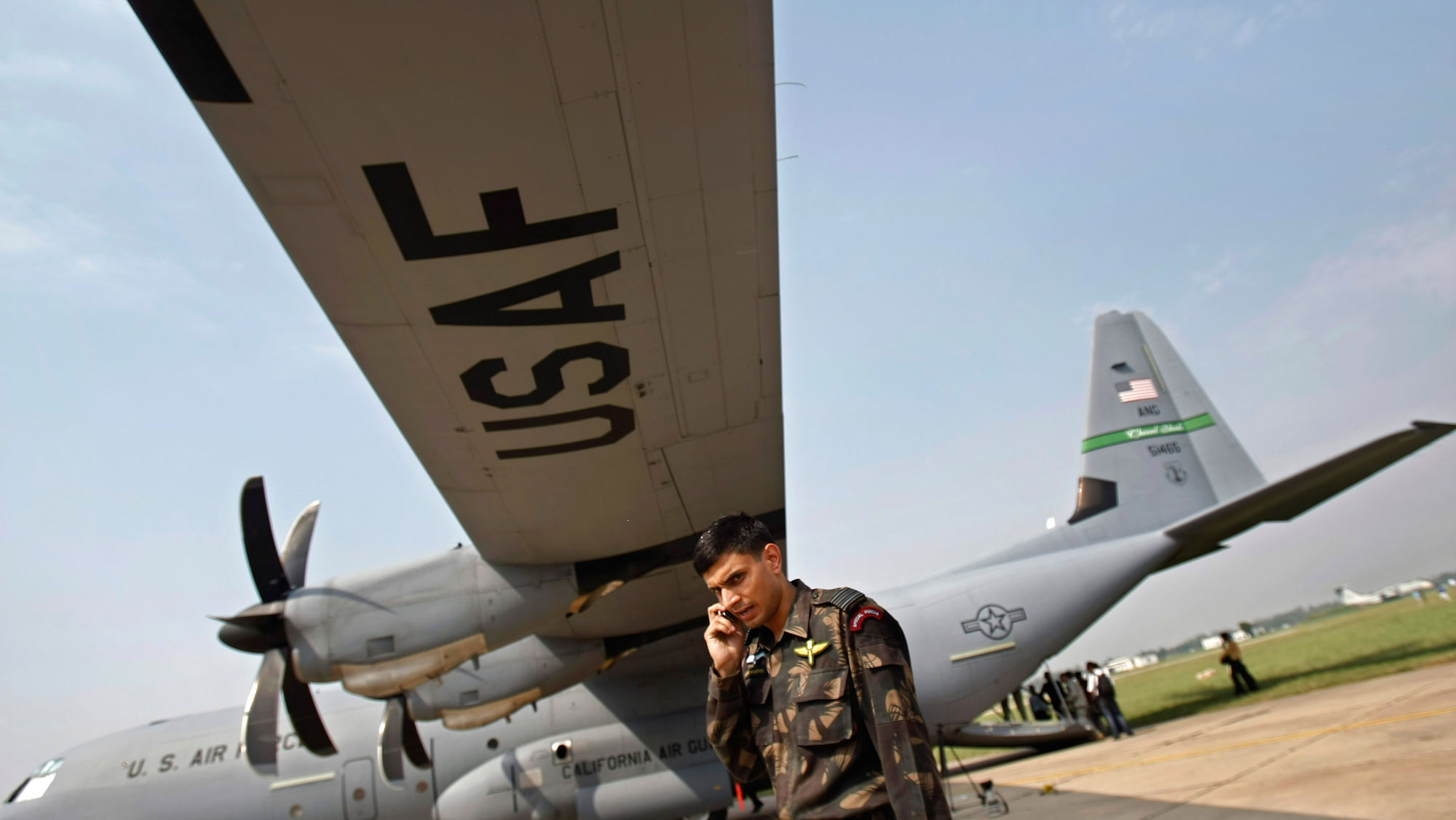  An Indian Air Force (IAF) special forces “Garuds” officer talks on his mobile phone during ‘Cope-India-09’, a joint exercise between the IAF and the US Air Force on the outskirts of  Agra, October 19, 2009. (Photo: Reuters)