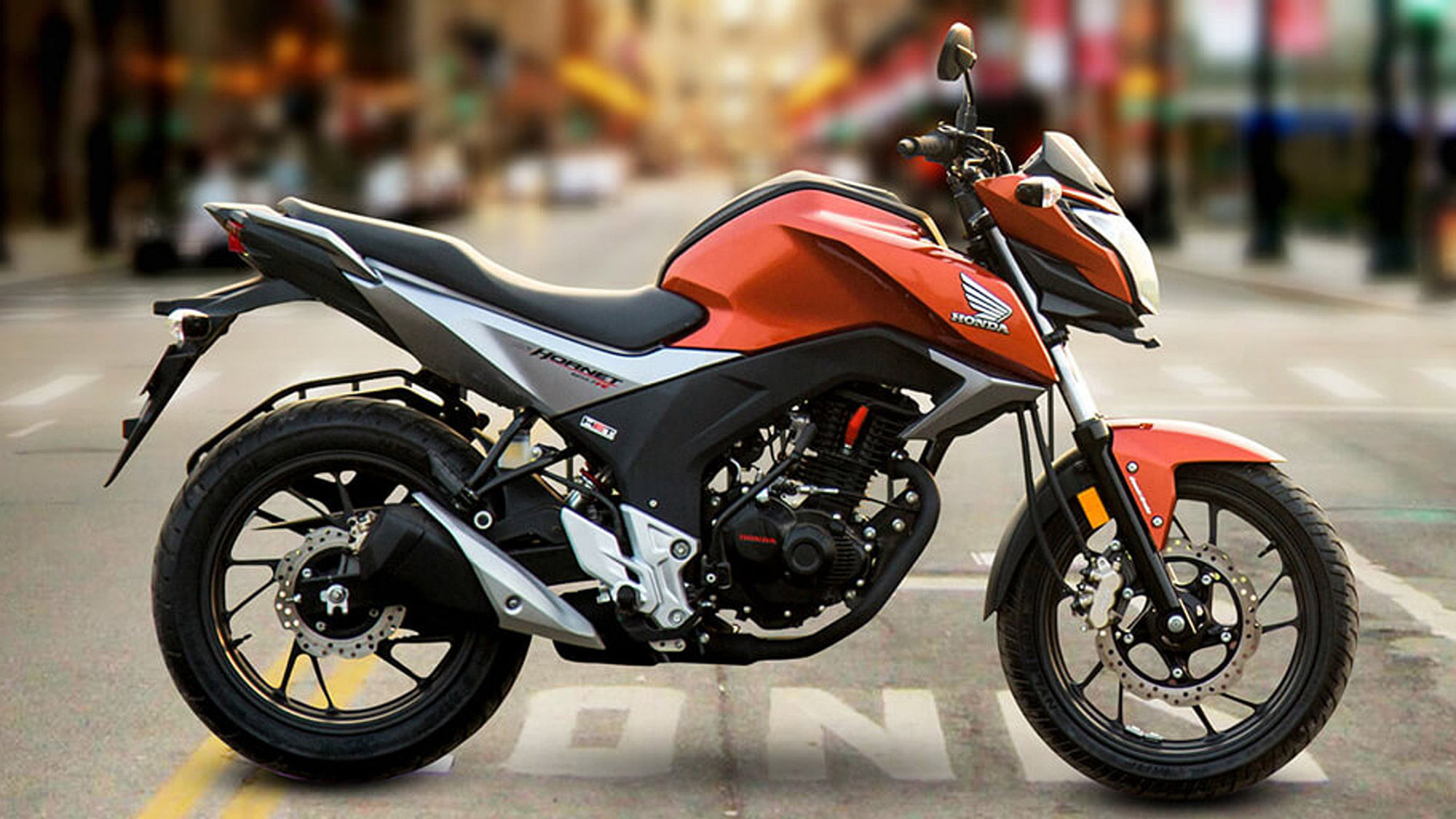 Honda Cb Hornet 160r Launched In India At Rs 79 900