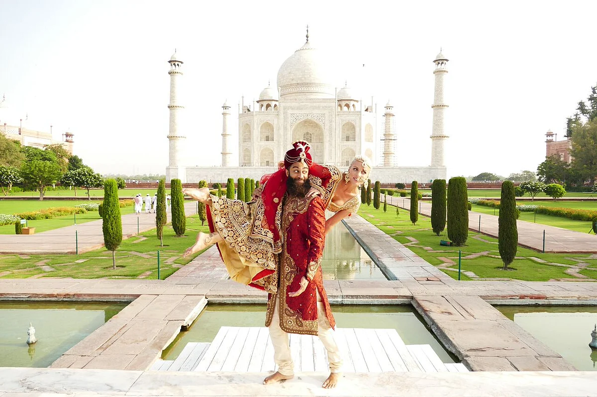 “It’s important to travel with a companion in India,” feels a female foreign traveller. (Photo Courtesy: Adrienne and Andrew McDermott)