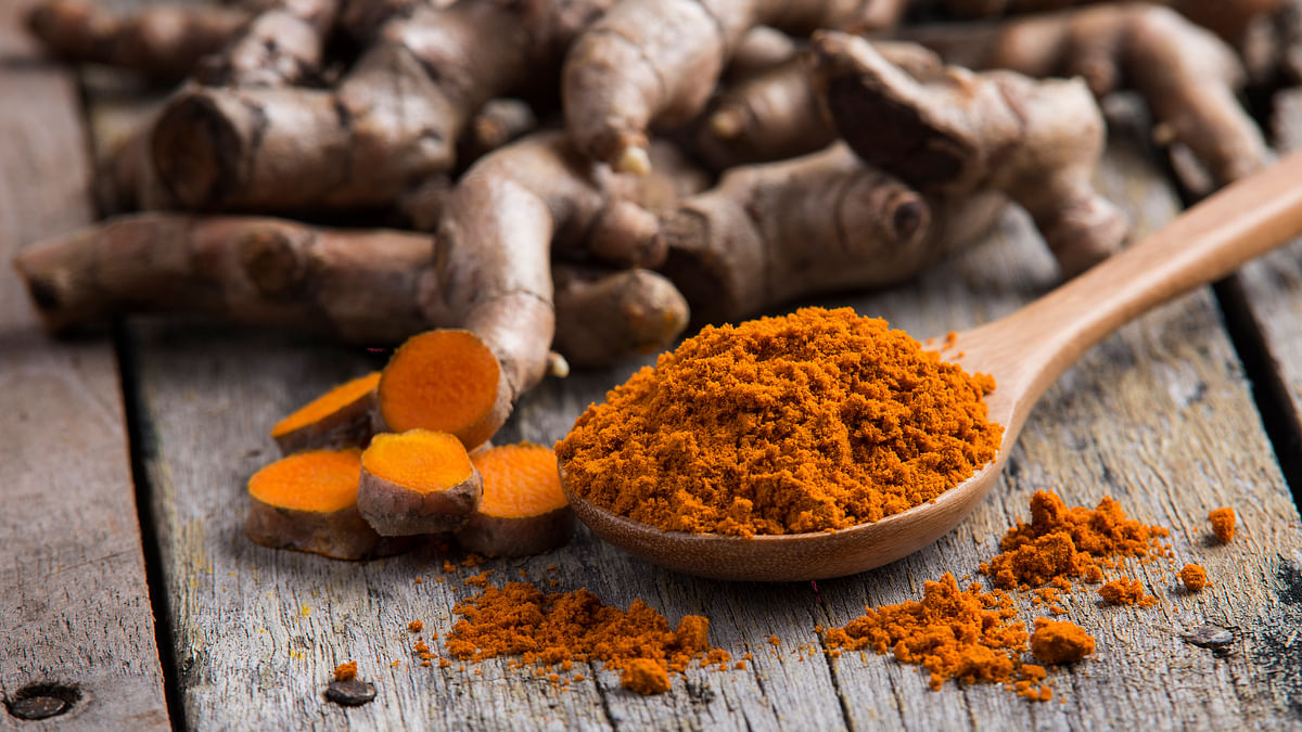 Curcumin, a chemical found in turmeric, helps lift levels of neuro-chemicals like norepinephrine, dopamine and serotonin.