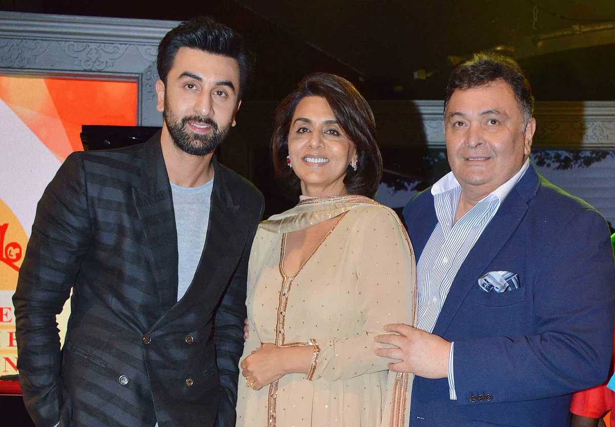 Rishi Kapoor with Ranbir Kapoor and Neetu Singh Kapoor (Photo: Yogen Shah)