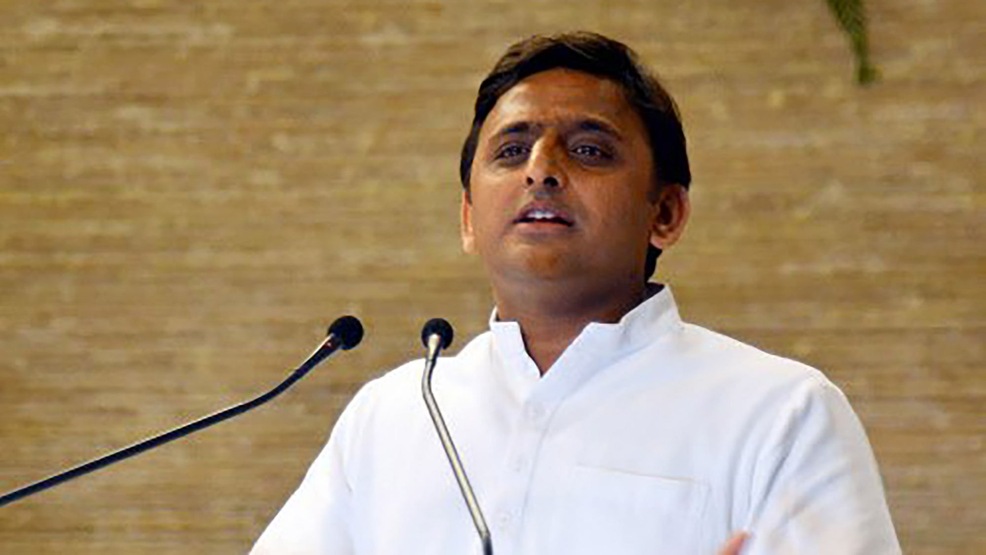 Uttar Pradesh CM Akhilesh Yadav speaking at a function.