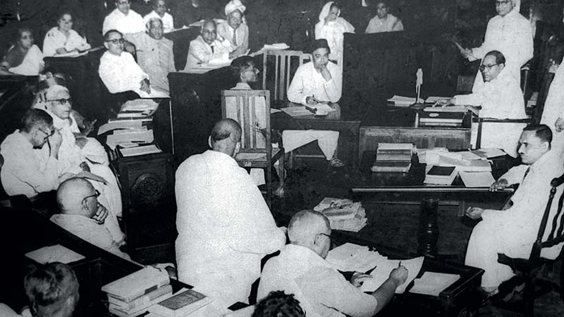 A Constituent Assembly of India meeting in 1950. BR Ambedkar can be seen seated top-right. (Photo: Wikimedia Commons/Public Domain)