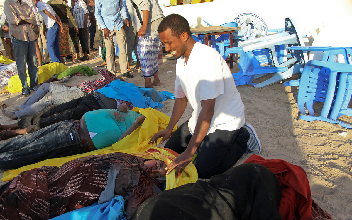 Two car bombs exploded at different times on the same beach killing 17 people in a Somalia beach. 