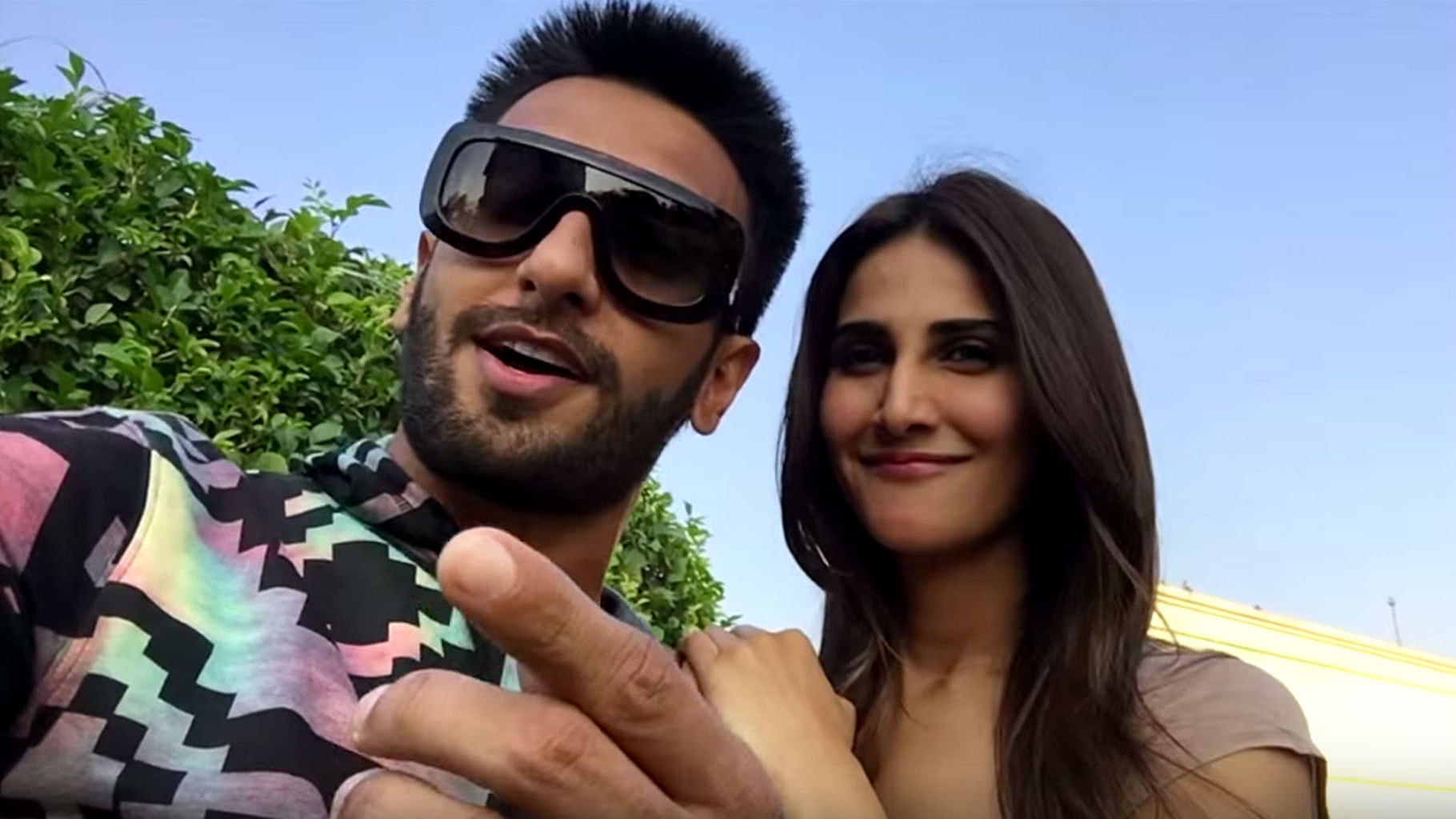 Vaani Kapoor and Ranveer Singh’s <i>Befikre</i> to hit screens on 9 December 2016. (Photo Courtesy:<a href="https://www.youtube.com/watch?v=-8Qv3WwoiWk&amp;feature=youtu.be"> YouTube/YRF</a>)