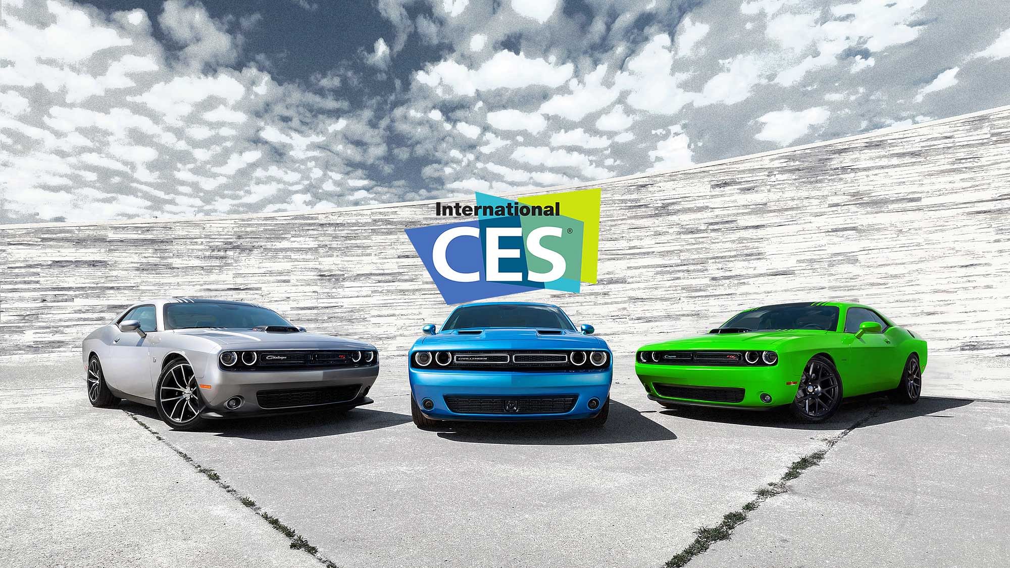 From left to right: 2015 Dodge Challenger 392 HEMI Scat Pack Shaker, 2015 Dodge Challenger SXT, 2015 Dodge Challenger R. (Photo: <a href="https://www.flickr.com/photos/chryslergroup/13855134393/in/album-72157643965622034/">Fiat/Flickr</a>) 