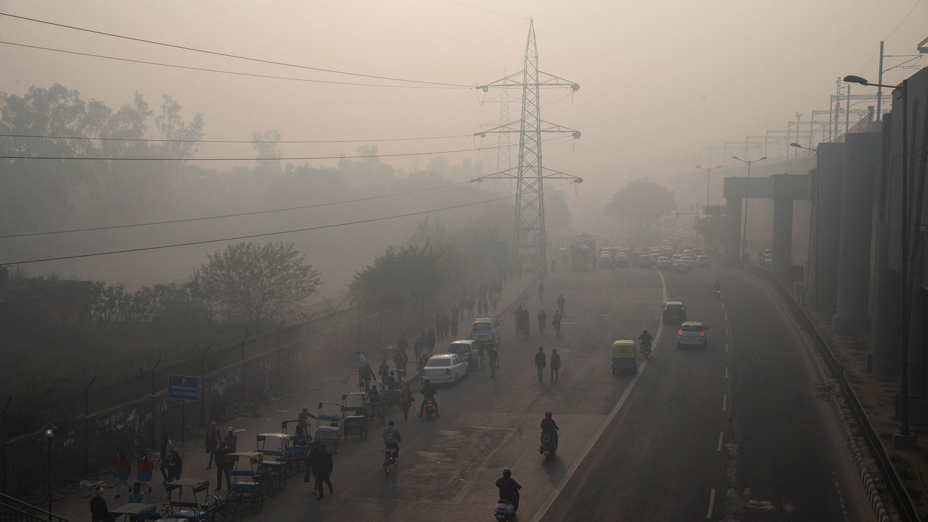 An IIT-Kanpur study could help pinpoint the sources of Delhi’s air pollution. (Photo: AP)