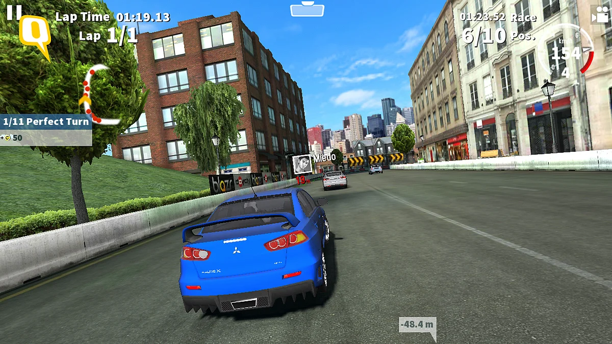 GT Racing 2 on Panasonic Eluga Mark (Photo: <b>The Quint</b>)