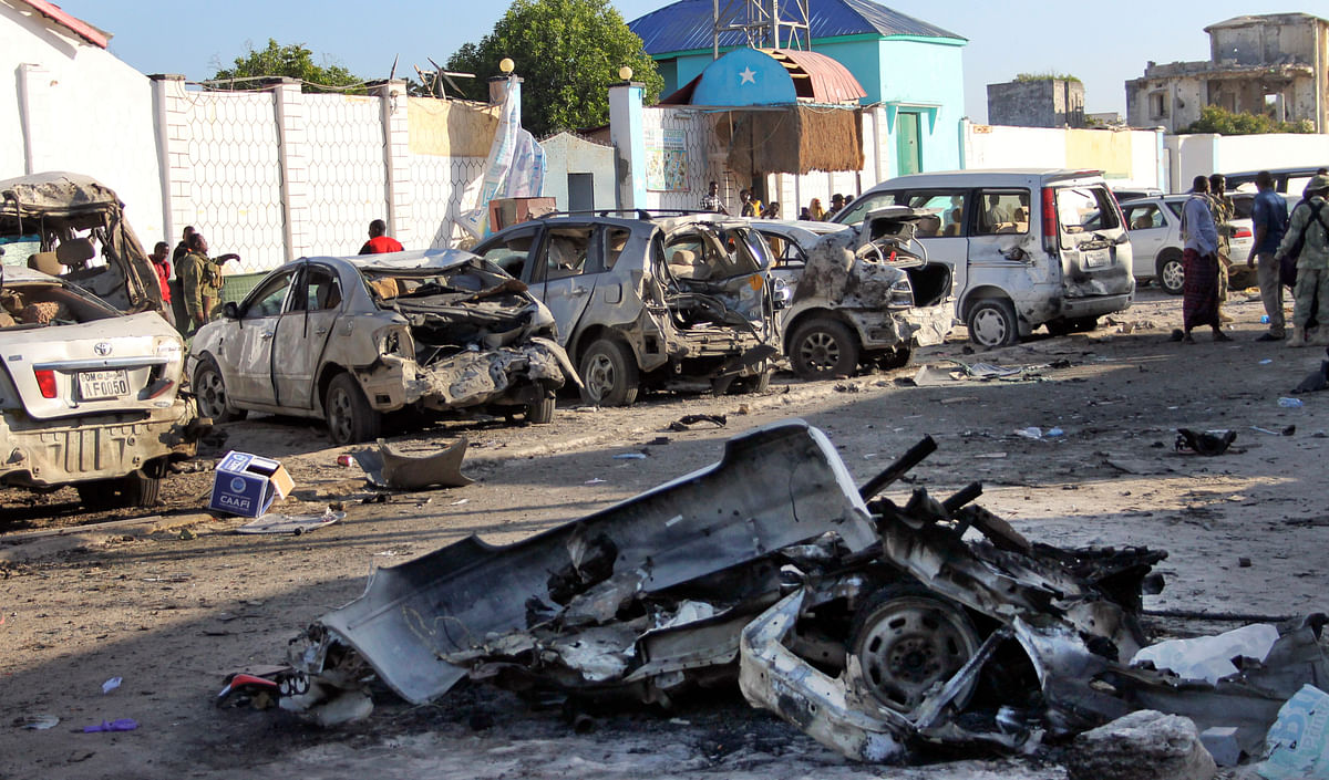 Two car bombs exploded at different times on the same beach killing 17 people in a Somalia beach. 