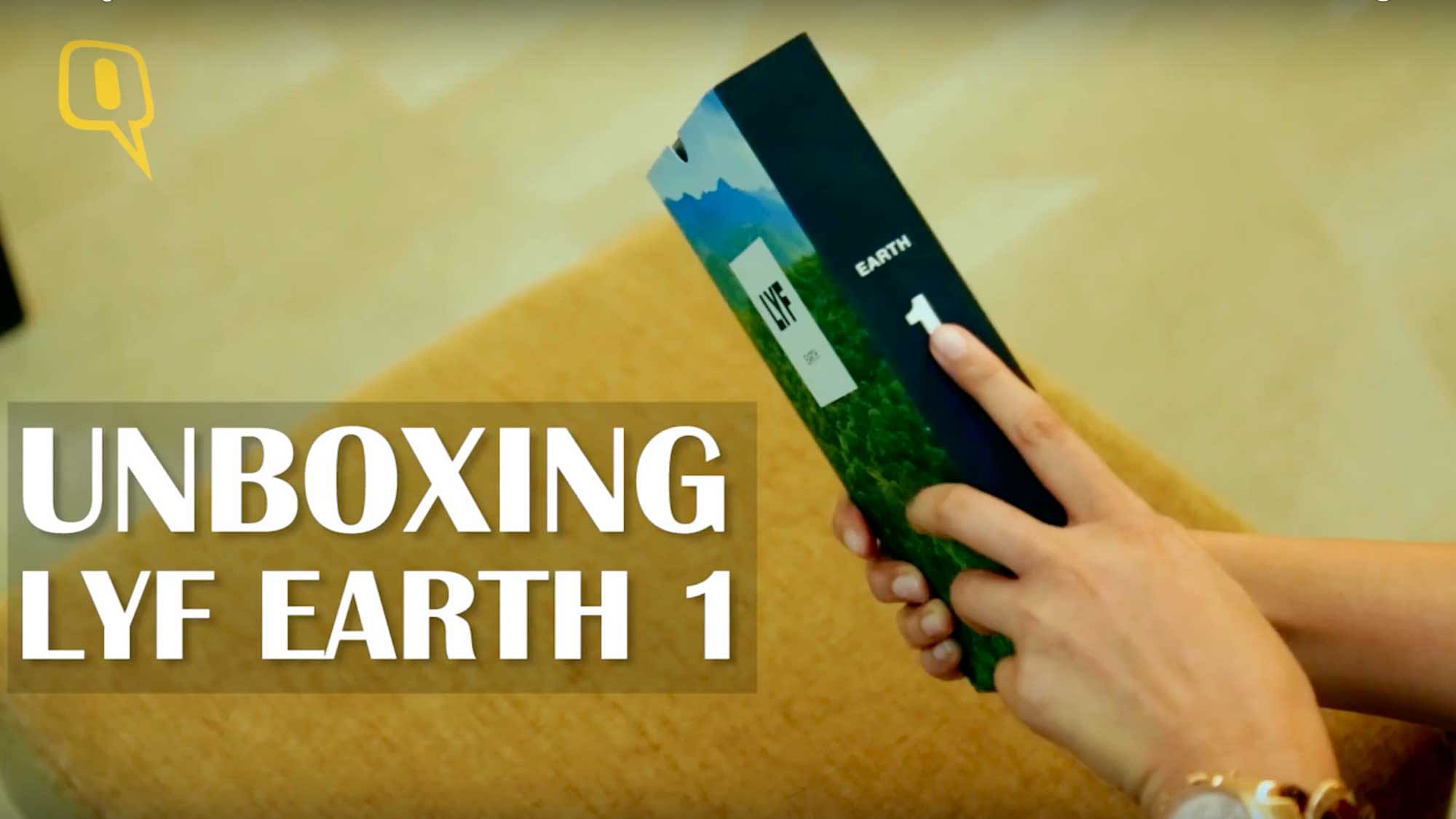 Reliance  upcoming smartphone LYF Earth 1 unboxed. (Photo: <b>The Quint</b>)