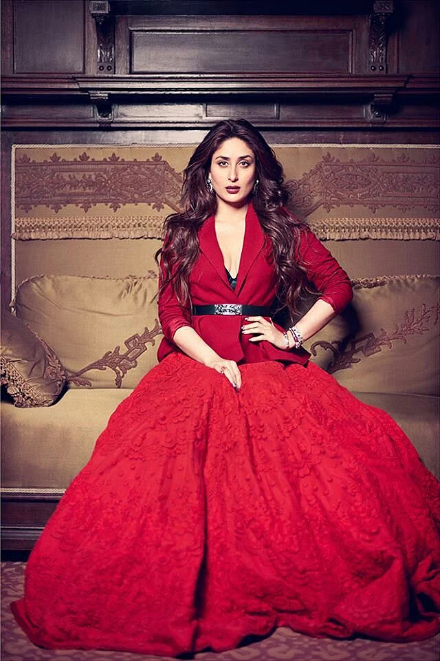 Kareena Kapoor Khan looks ravishing in a chilli red dress (Photo: <a href="https://in.pinterest.com/pin/447404544205780193/">Pinterest/Anagha Shinde</a>)