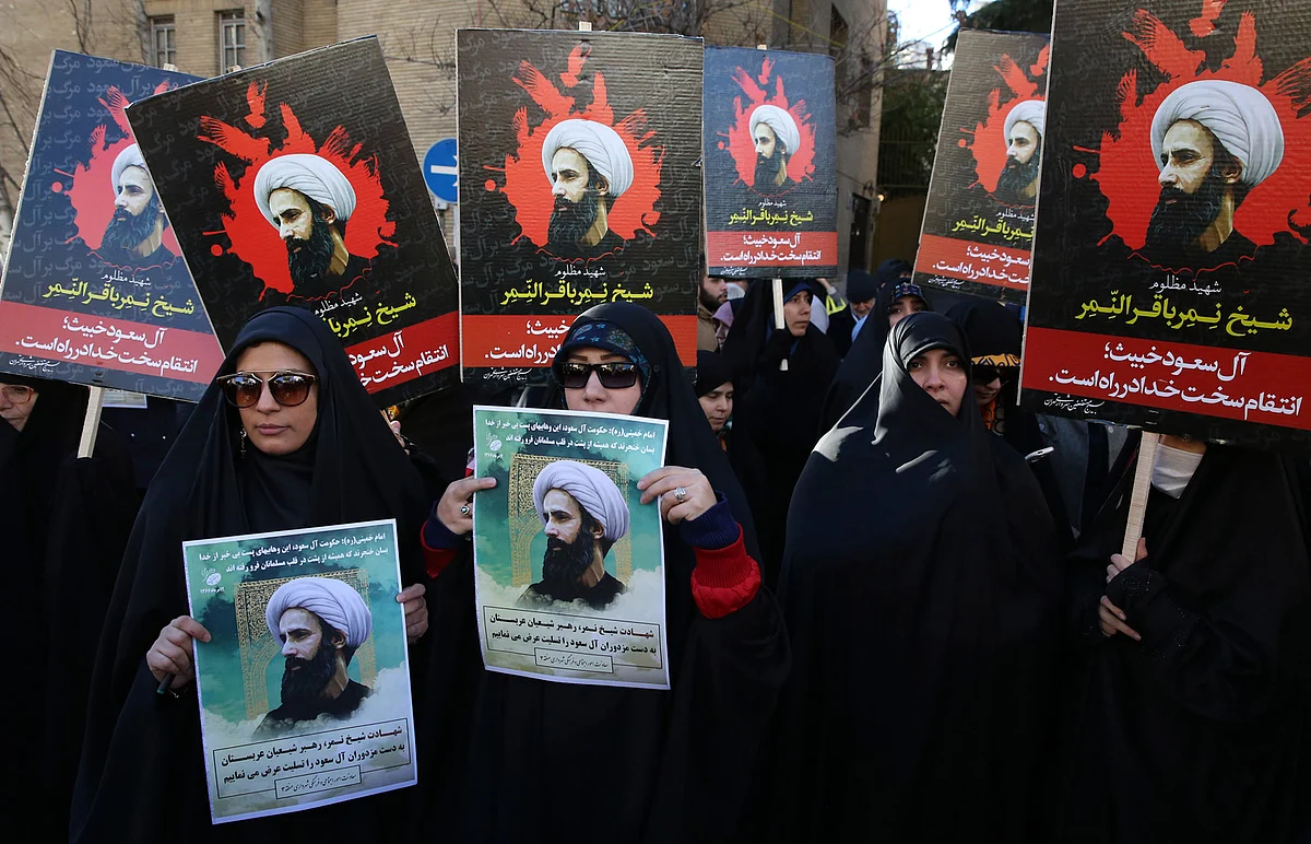 Iranian demonstrators hold posters of Sheikh Nimr al-Nimr, a prominent opposition Saudi Shiite cleric, during a protest denouncing his execution, in front of the Saudi Embassy, in Tehran. (Photo: AP) 