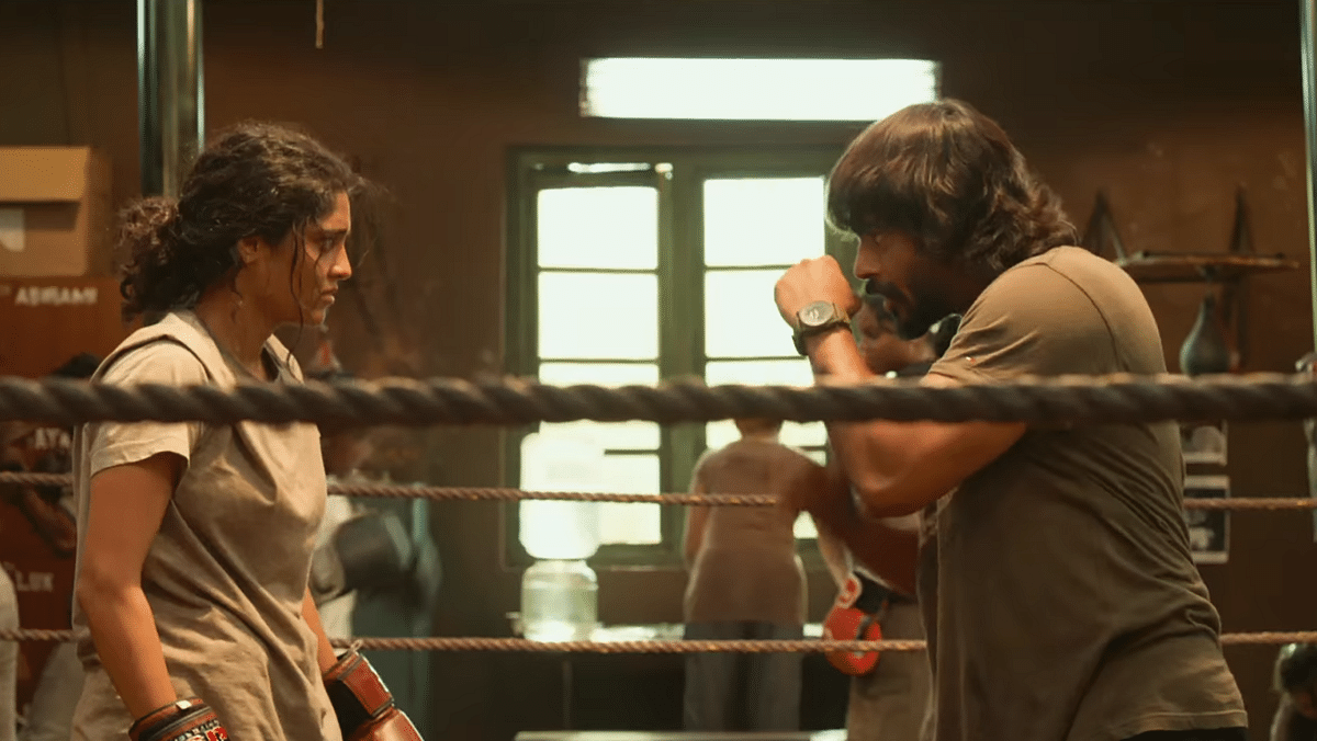  The boxing fights have been wonderfully shot in Saala Khadoos making it infinitely better than Mary Kom.