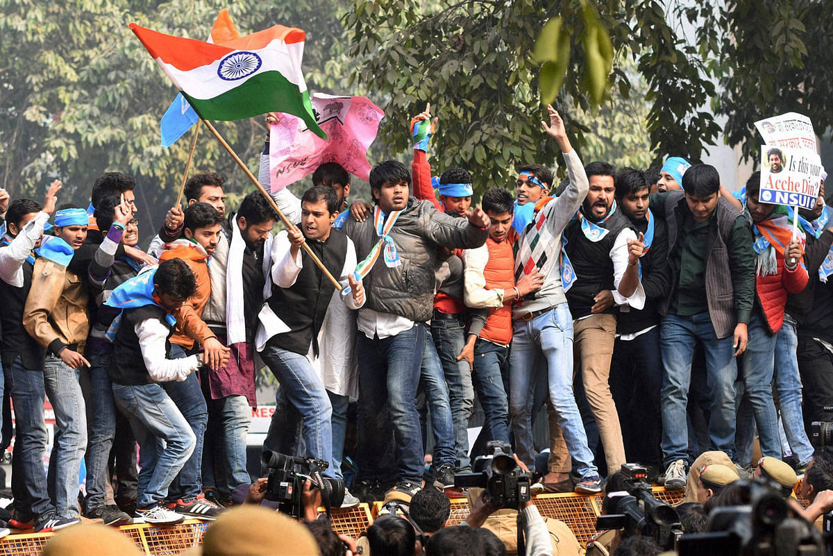 NSUI members were stopped at Raisina Road in New Delhi by the police when they were on their way to Irani’s residence