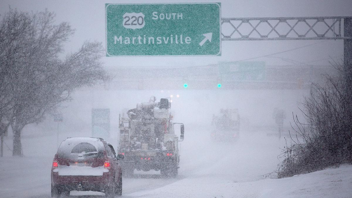 A potentially paralysing blizzard has hit on the southern and eastern United States.