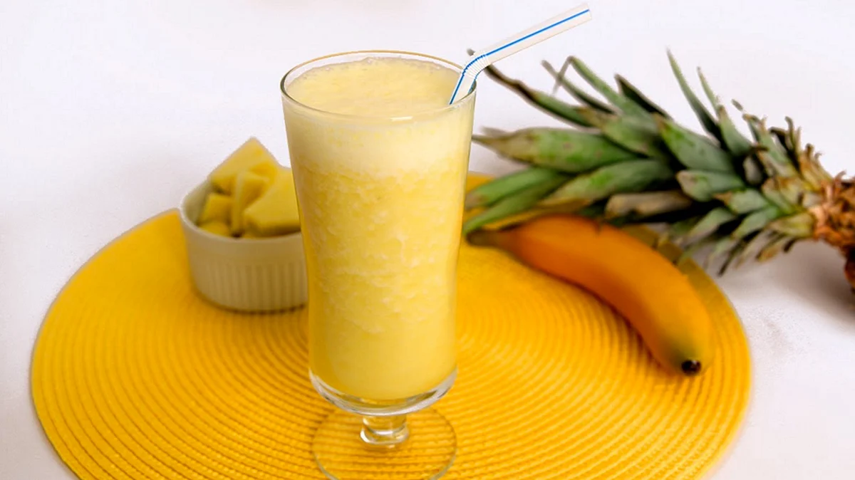 You can keep both the pineapple juice and the pulp. (Photo Courtesy: <a href="https://www.youtube.com/watch?v=MUEWloKqn30">YouTube screengrab</a>)