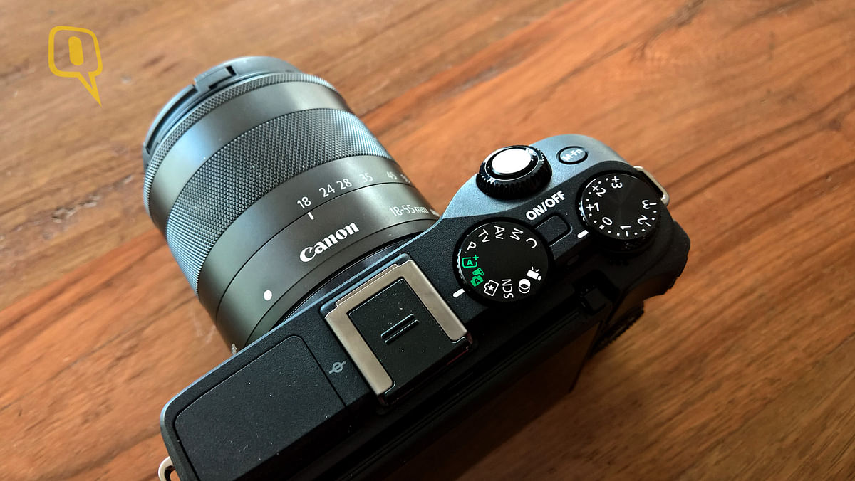 The mid-range mirrorless camera comes with a touch display that rotates diagonally.
