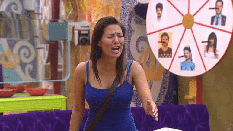 Bigg Boss’ new task has led to major chaos within the cool group and Rochelle walks out on her favourite bunch.