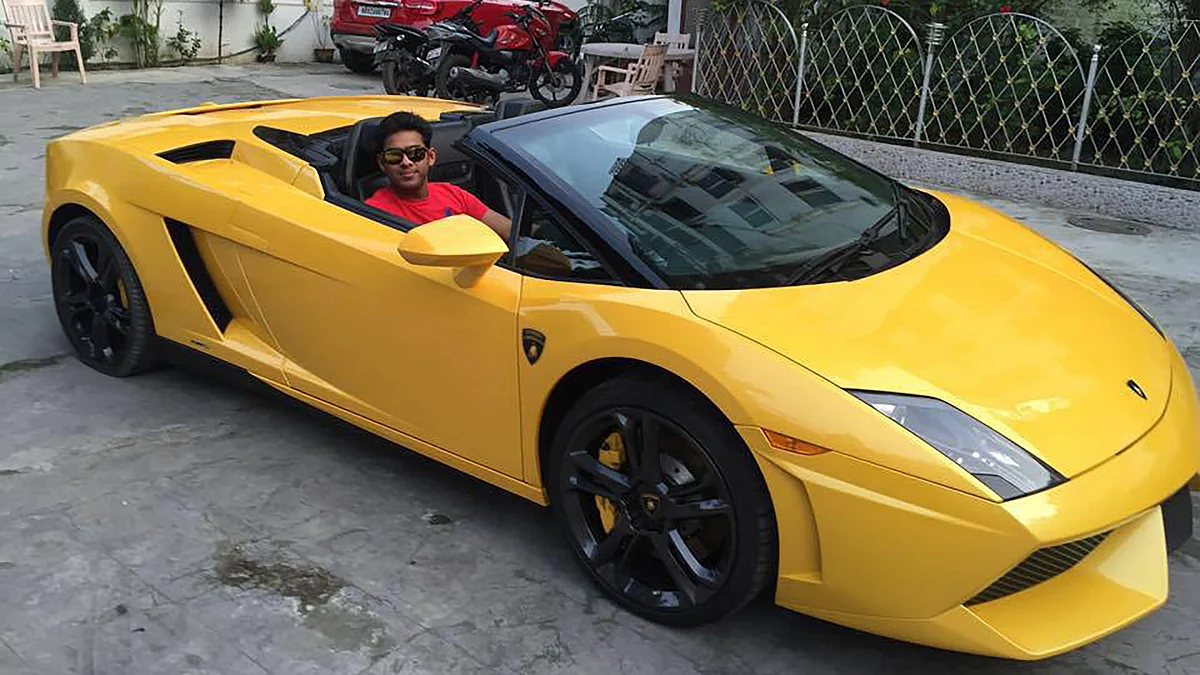 Posing in one of his many swanky cars is Ambia Sohrab, brother of Sambia Sohrab, who allegedly ran over and killed the IAF officer in Kolkata. (Photo: <a href="https://www.facebook.com/photo.php?fbid=877320182336365&set=a.303481266386929.65638.100001751742452&type=3&theater">facebook</a>)