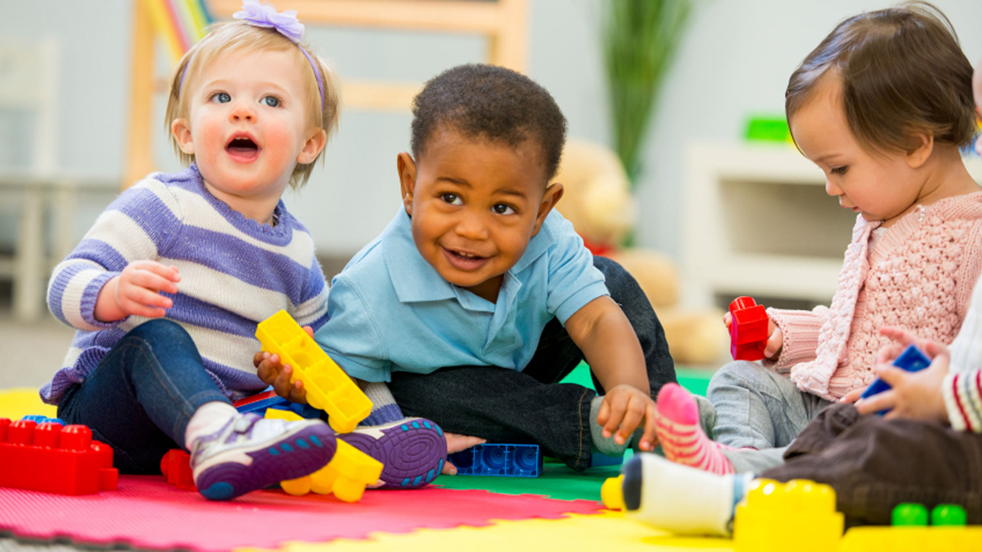 As a parent, you need to know these 5 things when picking a day care for your child. (Photo: iStockphoto)