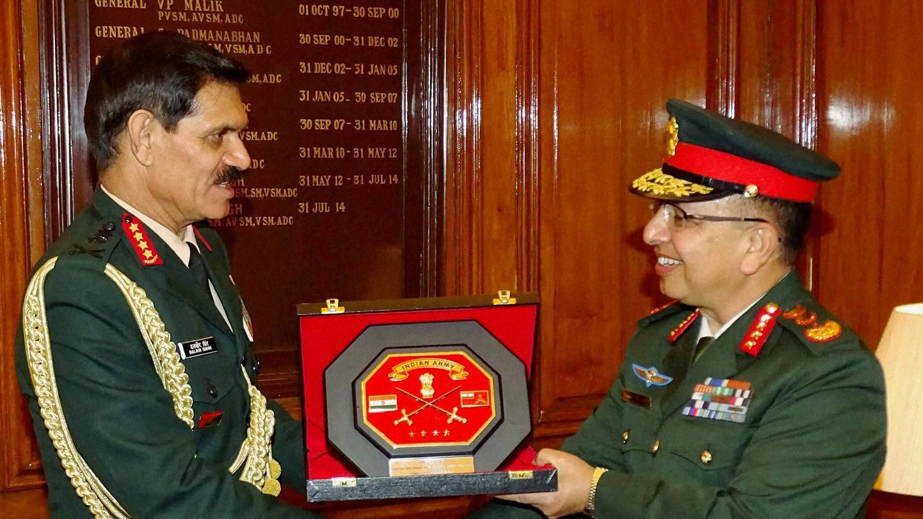 Army chief Dalbir Singh with his Nepal counterpart. (Photo: PTI)