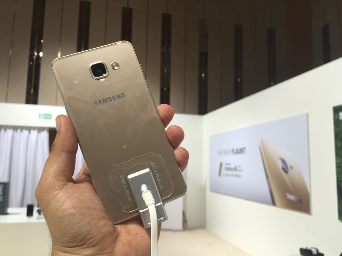 

Samsung has  launched the  Galaxy A5 and A7 (2016), successors to the Galaxy A and here’s an overview.