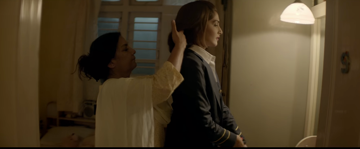 Shabana Azmi and Sonam Kapoor in <i>Neerja</i>