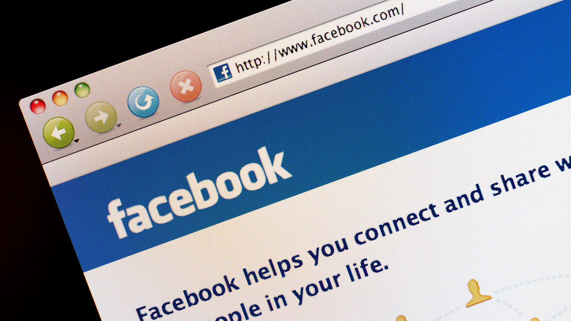 Facebook has been issued a notice by France’s data protection agency.&nbsp;