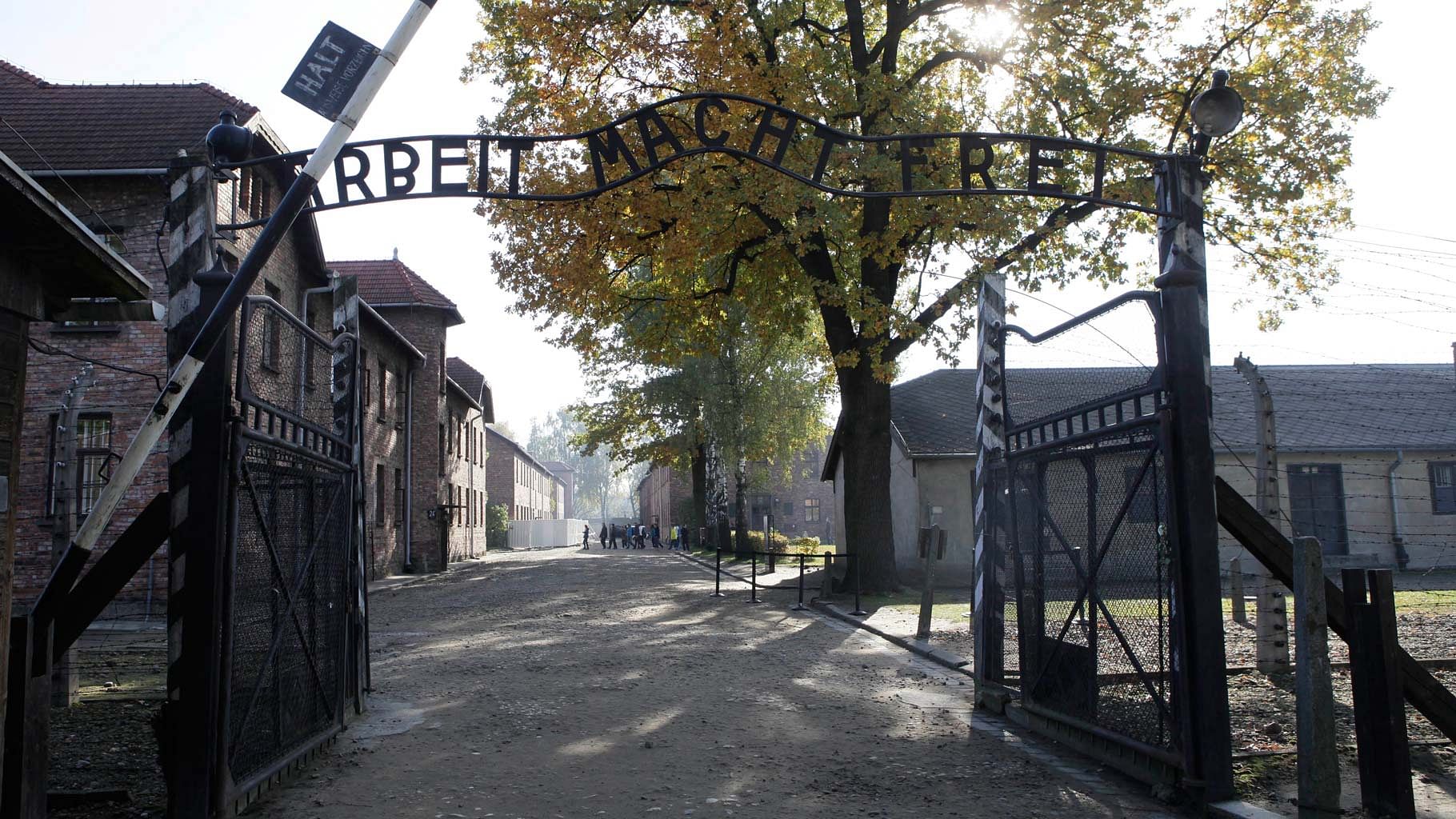 Entrance of the former German Nazi death camp of Auschwitz, with the inscription “Arbeit Macht Frei” (Work Sets You Free). (Photo: AP)