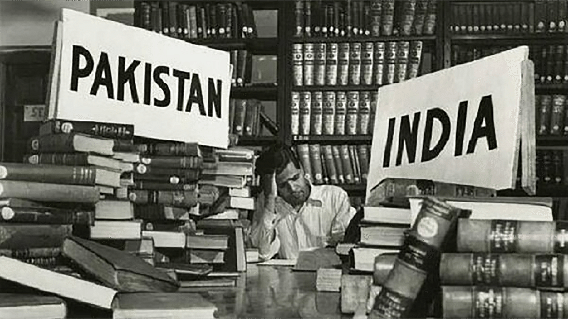 Calcutta Library after partition of India and Pakistan. (Photo: <a href="https://twitter.com/IndiaHistorypic/status/702210892016939012">Twitter</a>)