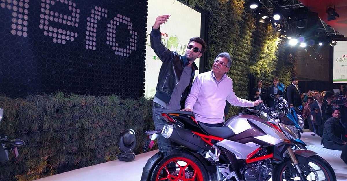 With Ranbir Kapoor At Launch Hero Motocorp Revives The Splendor With Ranbir Kapoor At Launch Hero Motocorp Revives The Splendor