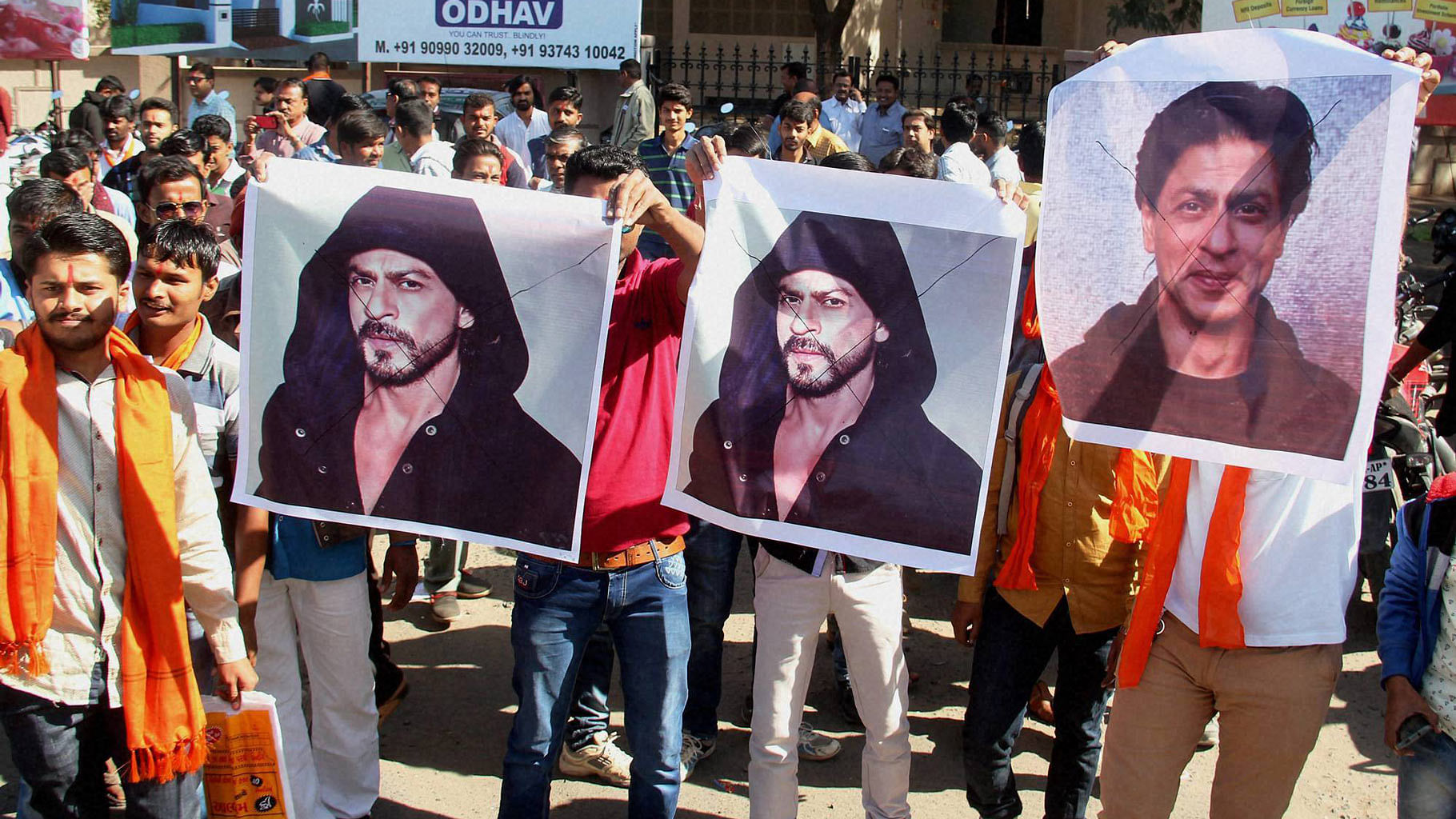 VHP activists protest against Shah Rukh Khan in Bhuj on Wednesday. (Photo: PTI)&nbsp;
