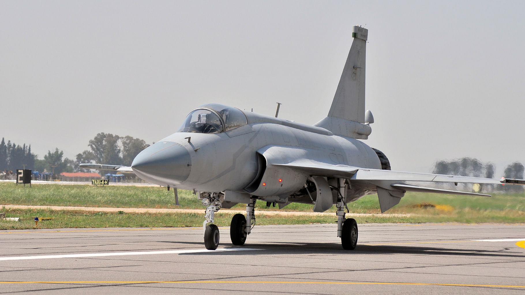 F-16 fighter jet. (Photo Courtesy: iStockPhoto)