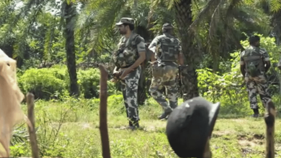 A file photo of CRPF personnel patrolling a Naxal-affected area in Chhattisgarh. Image used for representational purpose. (Photo: YouTube Screengrab)