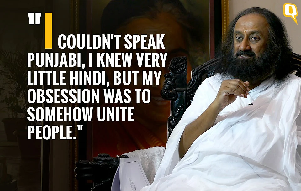 Sri Sri Ravi Shankar (Photo: <b>The Quint</b>)
