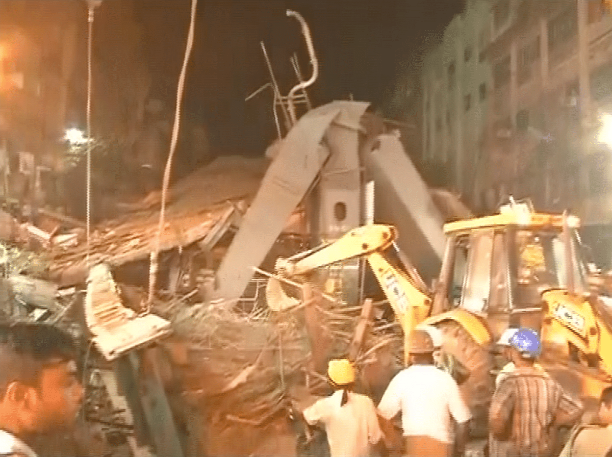 Vivekananda flyover collapsed in Girish Park area in North Kolkata today killing 15. 
