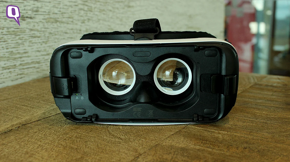 Samsung Gear VR made by Oculus. (Photo: <b>The Quint</b>)