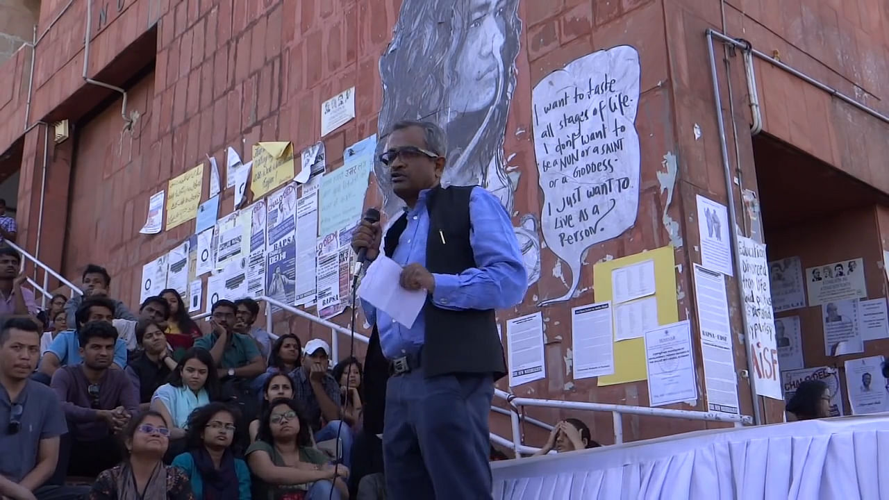 Sanjay Hegde lectures on freedom of speech and expression at JNU. (Photo: Stand With JNU screen grab)