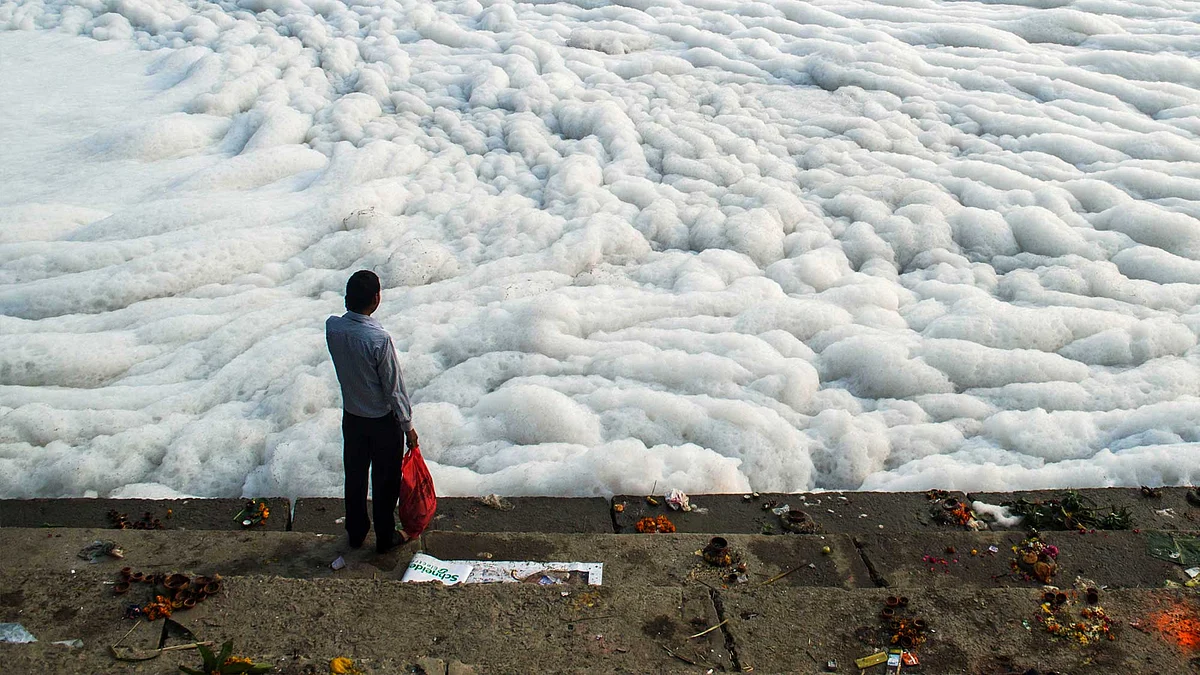 The debate around Yamuna’s conservation is never ending (Photo: Aaqib Raza Khan/<b>The Quint</b>)