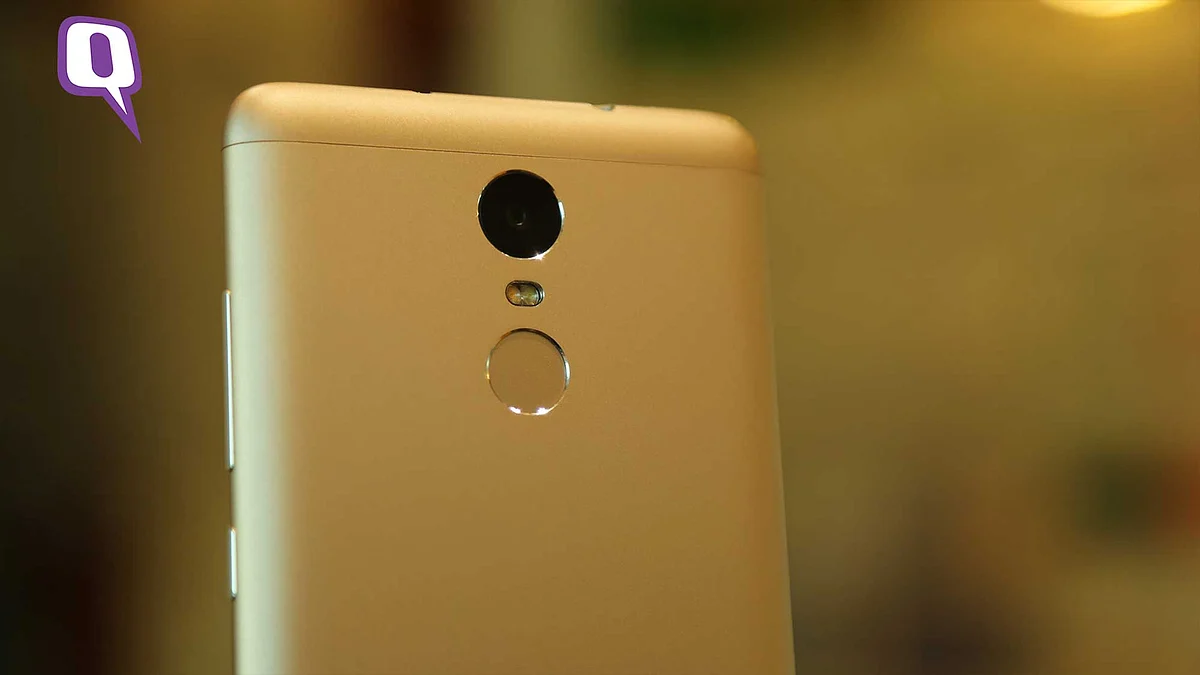 Xiaomi Redmi Note 3. (Photo: <b>The Quint</b>)