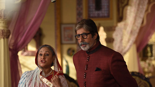 Amitabh Bachchan with his wife Jaya Bachchan.  (Photo Courtesy: Amitabh Bachchan’s Blog)