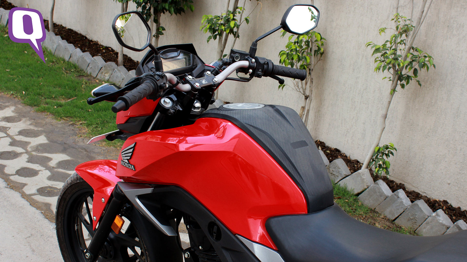 Review Honda S Brawny Cb Hornet 160r Is Priced High But Worth It