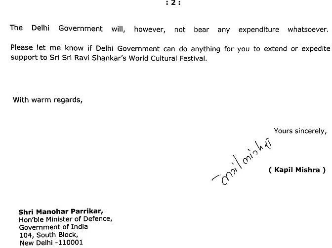 Kejriwal Breaks Silence, Openly Supports Sri Sri’s AOL Event