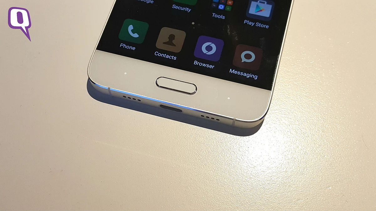 The home button is also the fingerprint scanner. (Photo: <b>The Quint</b>)