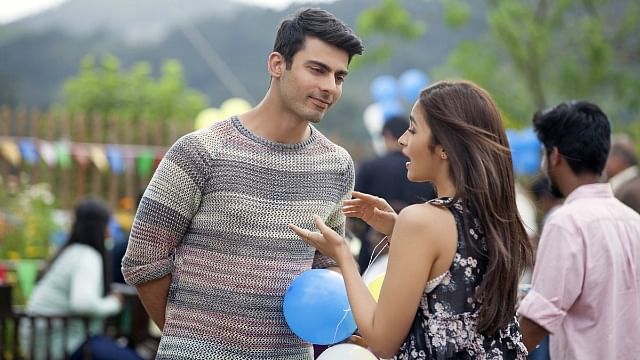  Harish Iyer draws a parallel between the RSS and Fawad Khan’s nosey, overdramatic mother  in ‘Kapoor & Sons’